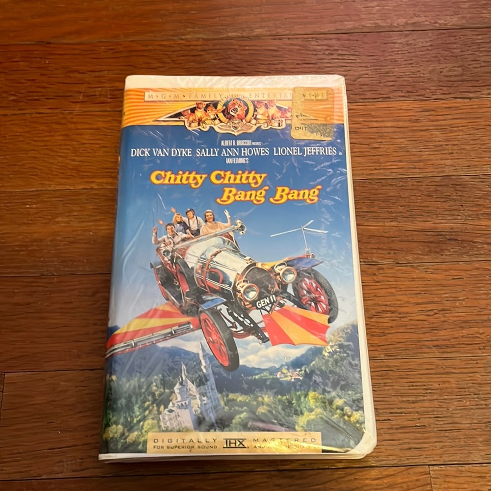VHS Chitty Chitty Bang Bang never opened